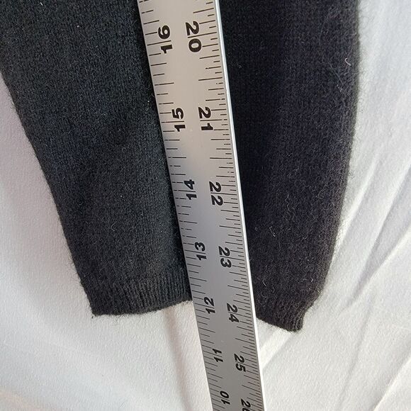 Charter Club 2-PLY 100% Cashmere Black Classic Turtleneck Sweater Size L - Picture 5 of 7